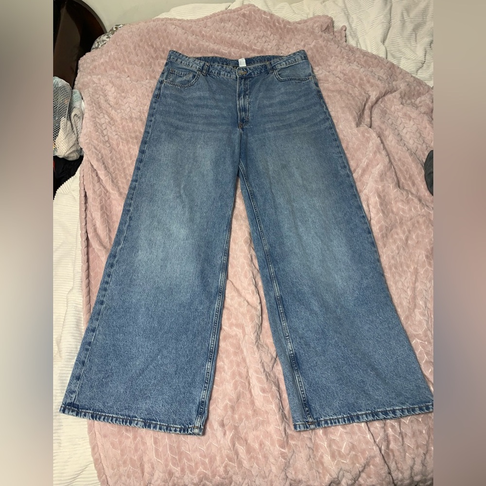 💙H&M Wide High Jeans👖